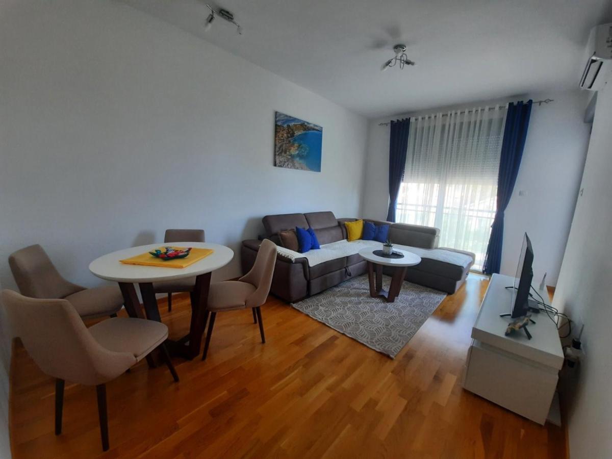 Lux Apartment Talija 부드바 외부 사진